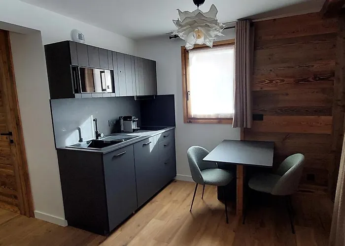 L'echappee - D'exception Avec Sauna, 7 7 Salles De Bain, Terrasses, Jardin Et Vues Sublimes, Skiroom, Proche Telecabine 木屋 *