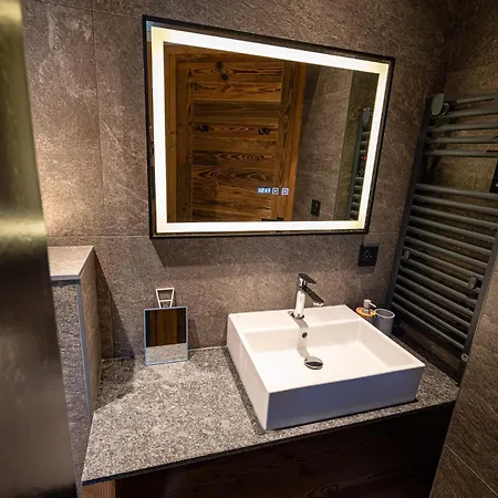 L'echappee - D'exception Avec Sauna, 7 7 Salles De Bain, Terrasses, Jardin Et Vues Sublimes, Skiroom, Proche Telecabine * La Plagne