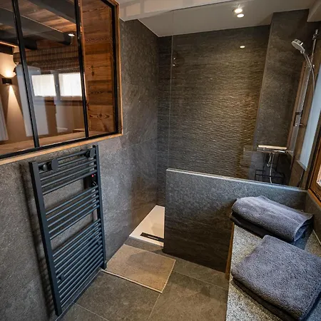 L'echappee - D'exception Avec Sauna, 7 7 Salles De Bain, Terrasses, Jardin Et Vues Sublimes, Skiroom, Proche Telecabine *